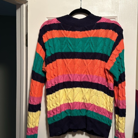 Nice like new multi colored sweater - Picture 4 of 5